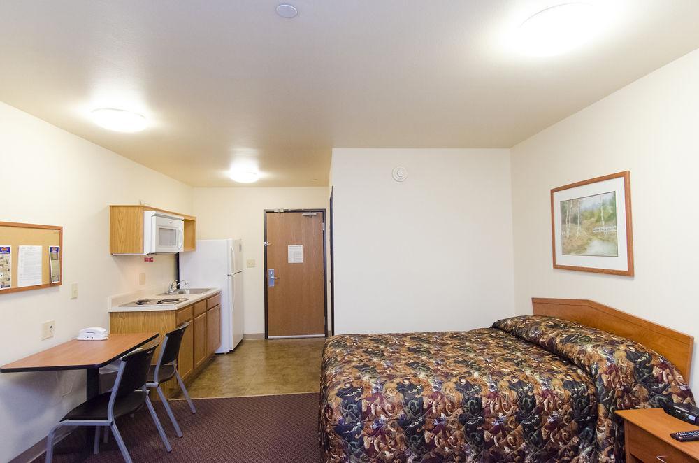 Woodspring Suites Champaign Near University Eksteriør bilde