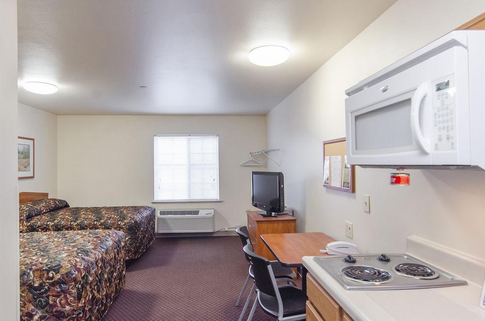 Woodspring Suites Champaign Near University Eksteriør bilde