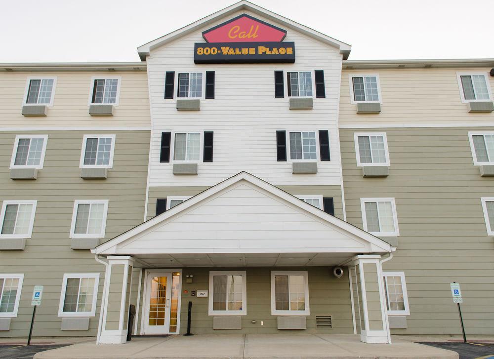 Woodspring Suites Champaign Near University Eksteriør bilde