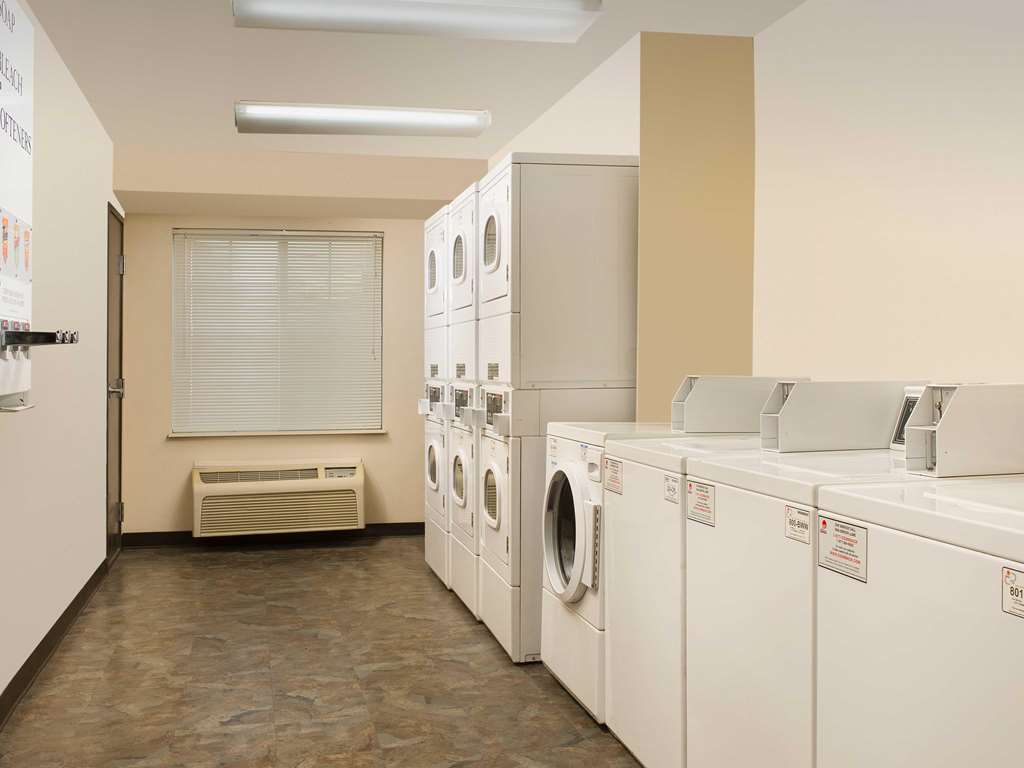 Woodspring Suites Champaign Near University Fasiliteter bilde